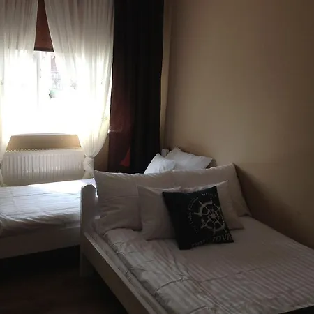 Проживание в семье Karolina