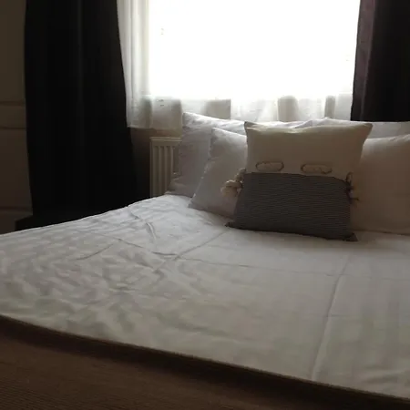 Karolina Мельно